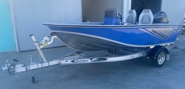 Stessco 440 Bass Hunter – South Coast Marine – New & Used Boat